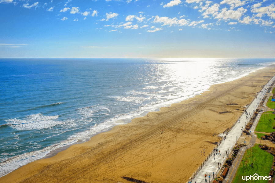 The beach in Virginia Beach is absolutely beautiful at sunrise