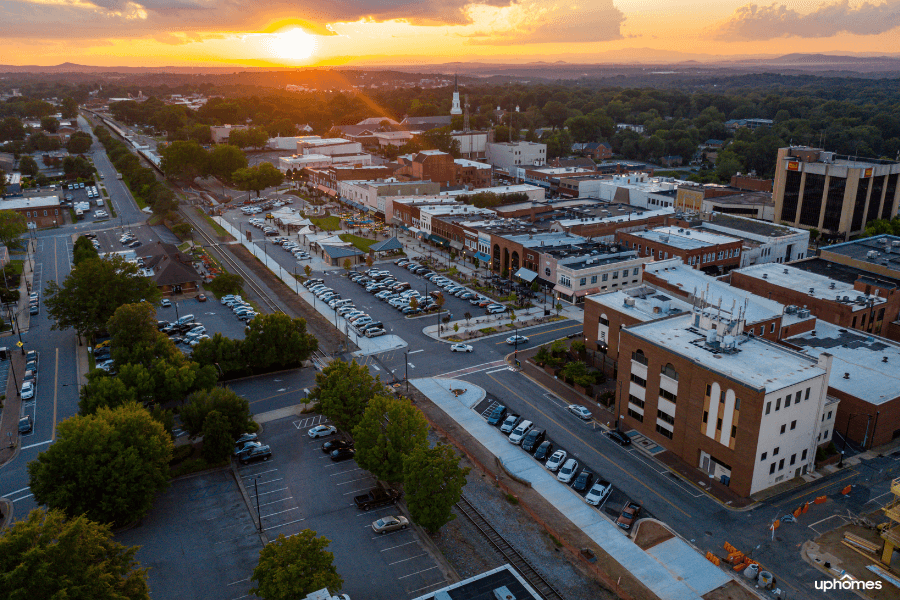A sky view photo of the downtown area of the town of Hickory, North Carolina
