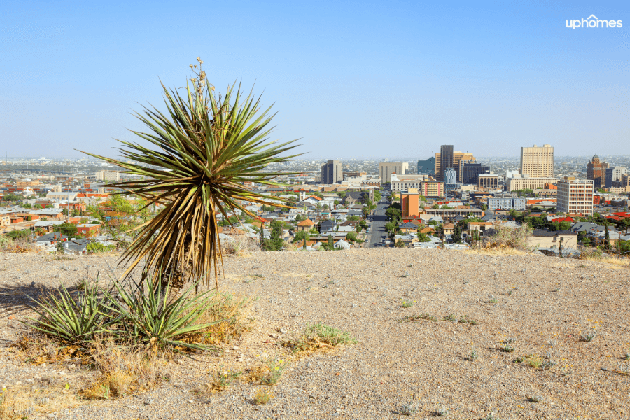 A picture of downtown El Paso from the dessert area 