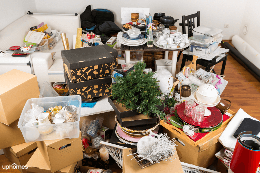 Decluttering And Downsizing A Guide For Hoarders And Their Loved Ones