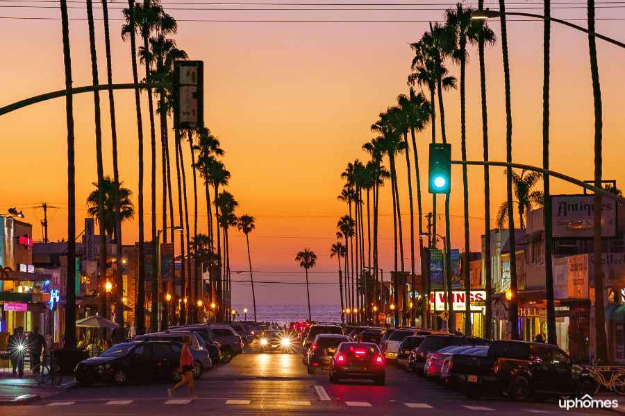 San Diego Sunset in a north San Diego neighborhood