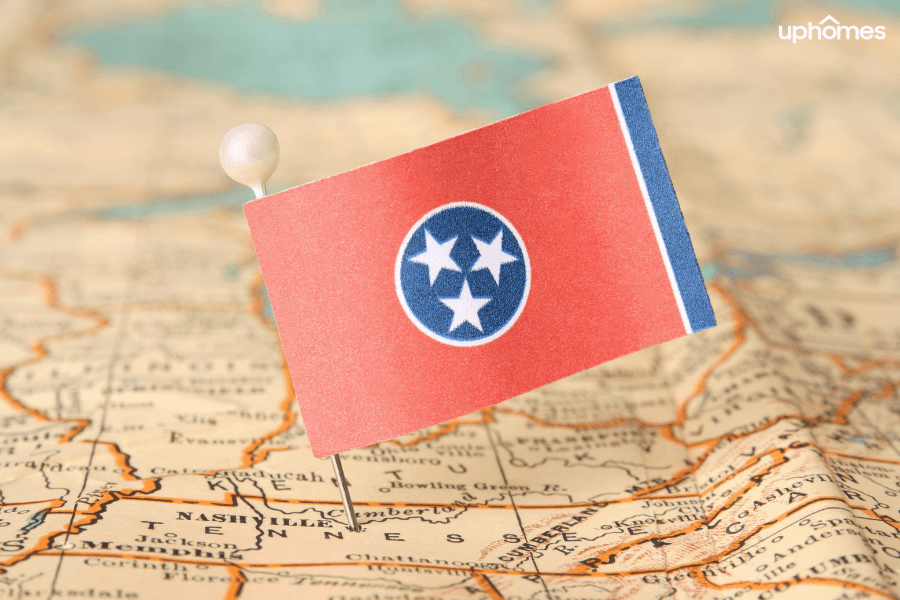 State of Tennessee on a map with the Tennessee flag