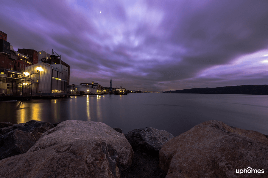 Yonkers, NY - The water and ocean in Yonkers at night time