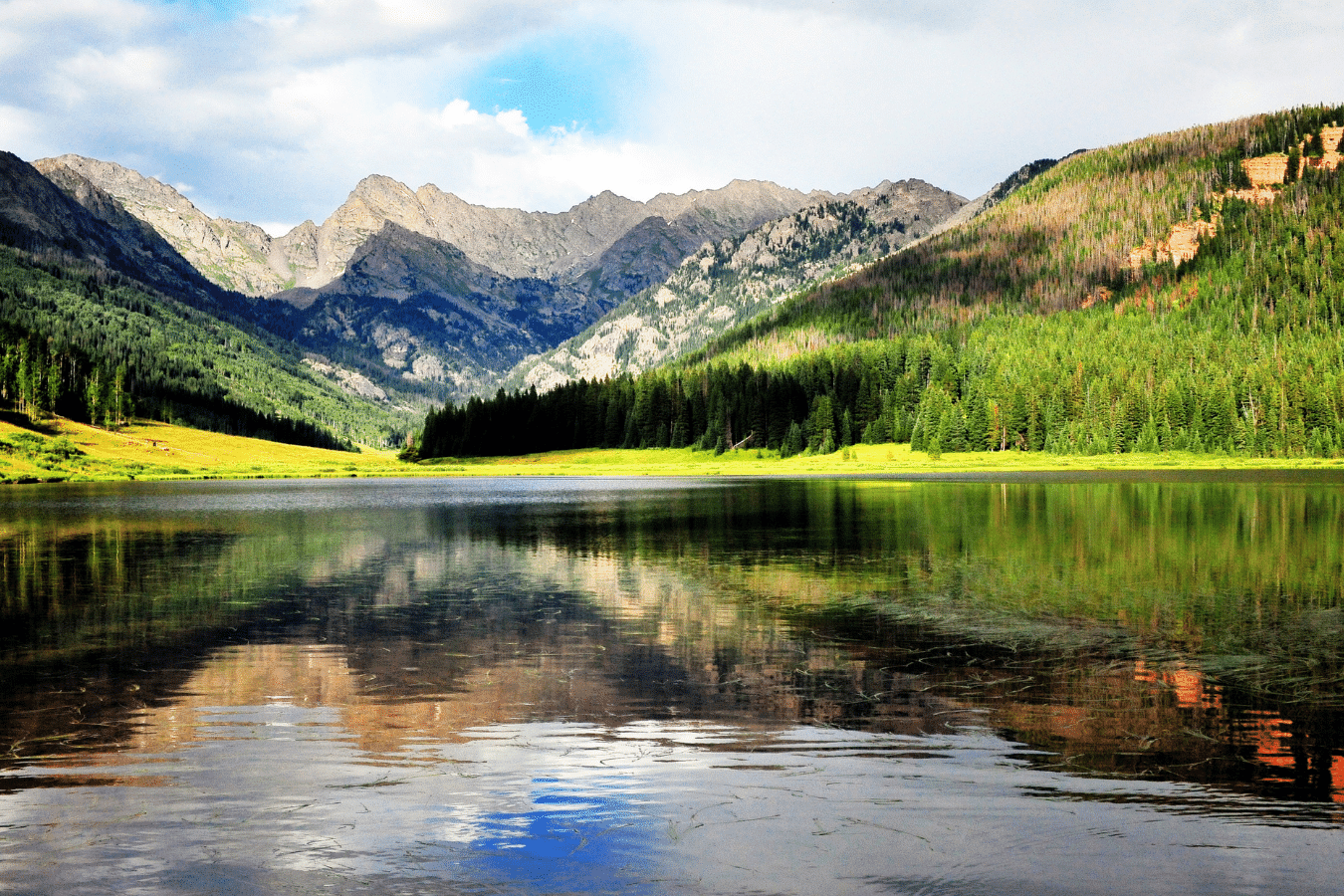 Mountains and lake in Vail Colorado