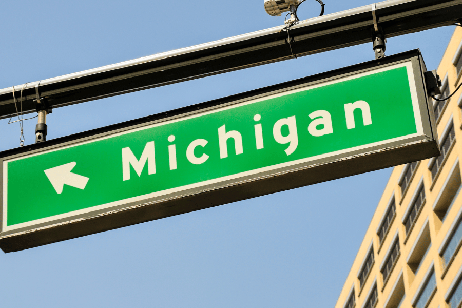 Michigan street sign to downtown