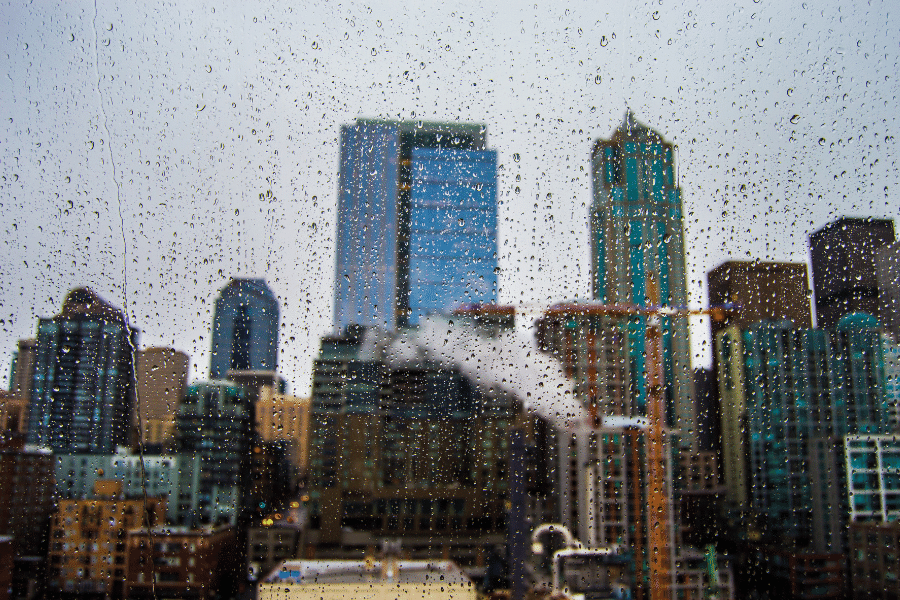 Rainy day in Seattle, WA with buildings 