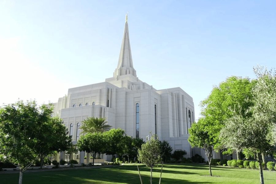 Gilbert Temple in Gilbert, AZ on a sunny day