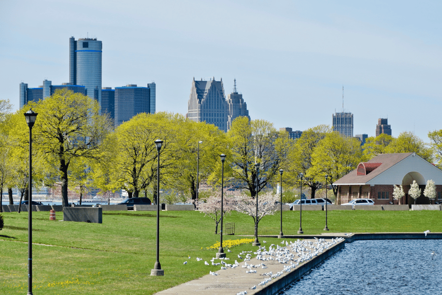Park view of downtown Detroit MI