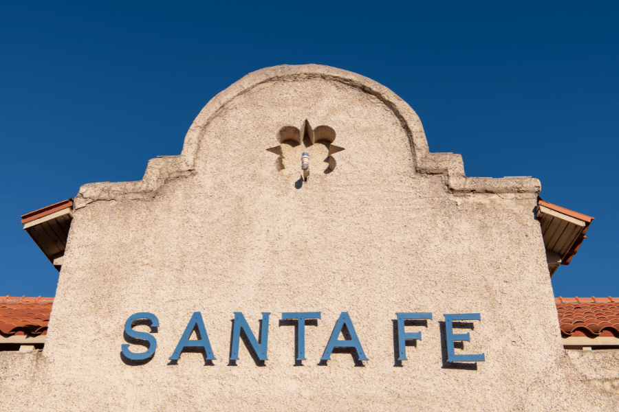 Discover the beautiful homes for sale in Santa Fe