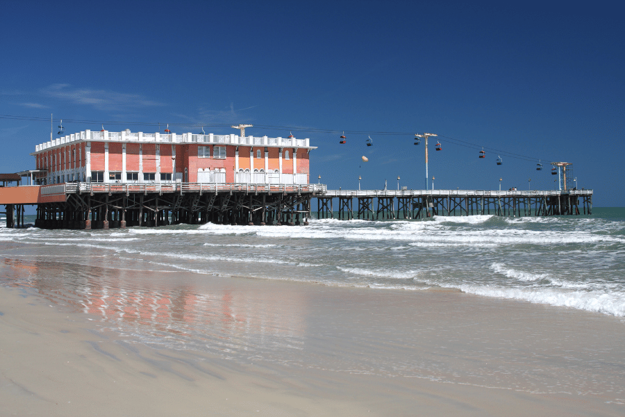 Daytona Beach Pier on a sunny day 