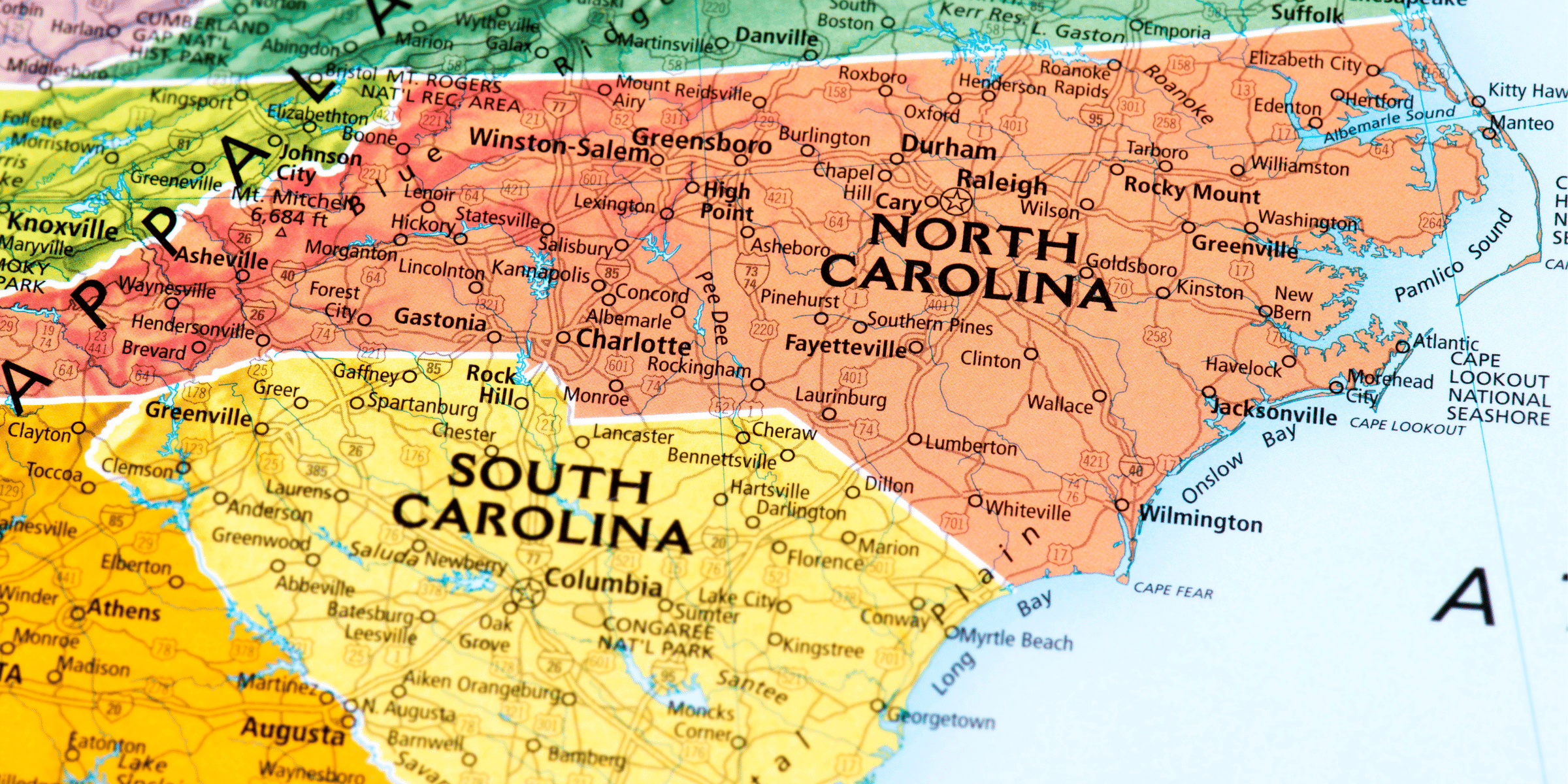 North Carolina and South Carolina - which is the better Carolina to live?