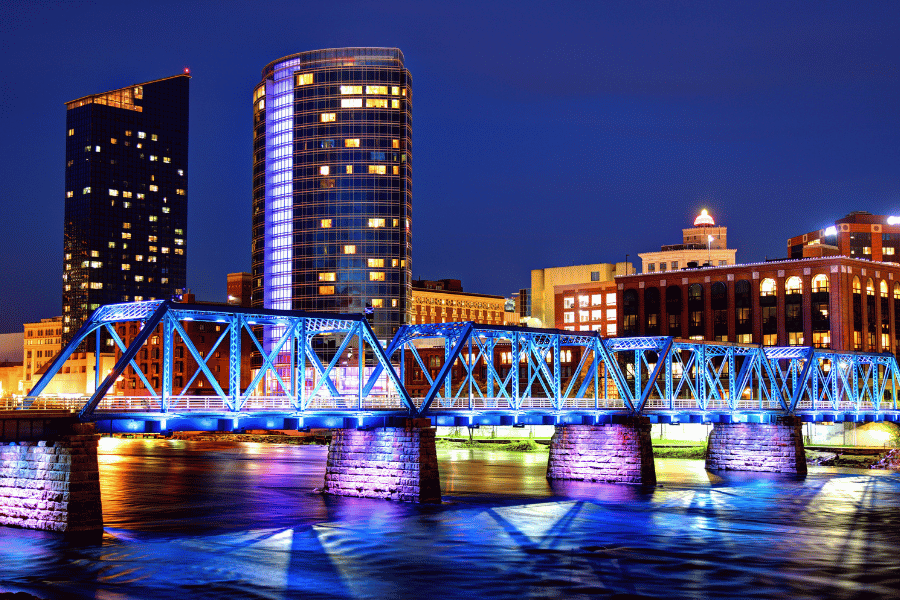 Grand Rapid bridge light up at nighttime 