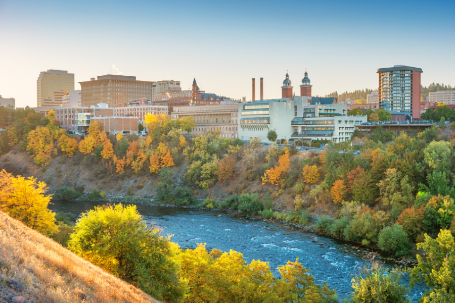 Spokane, WA in the fall with colorful trees and river