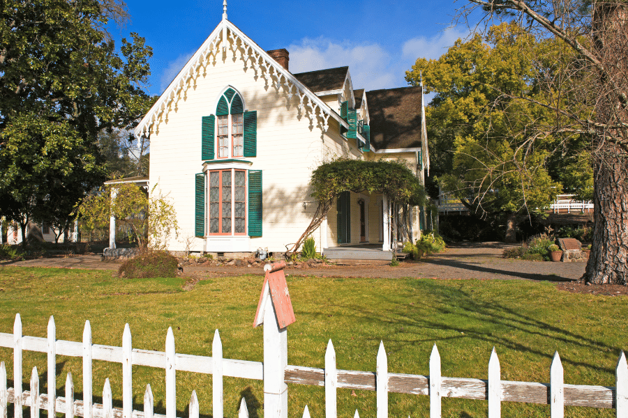 Historic Style Homes