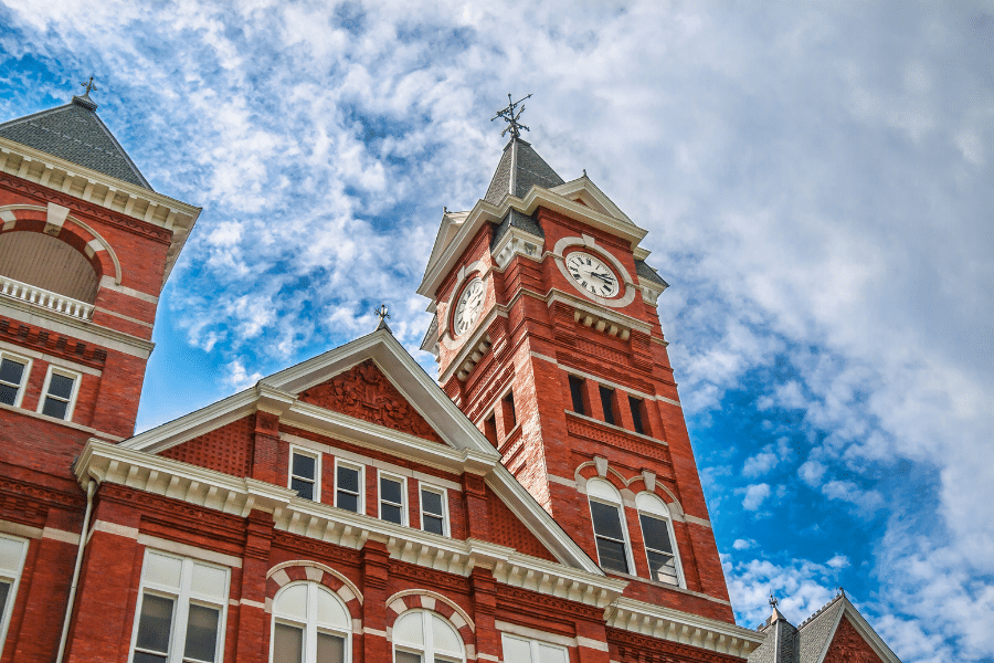 Samford Hall at Auburn University 