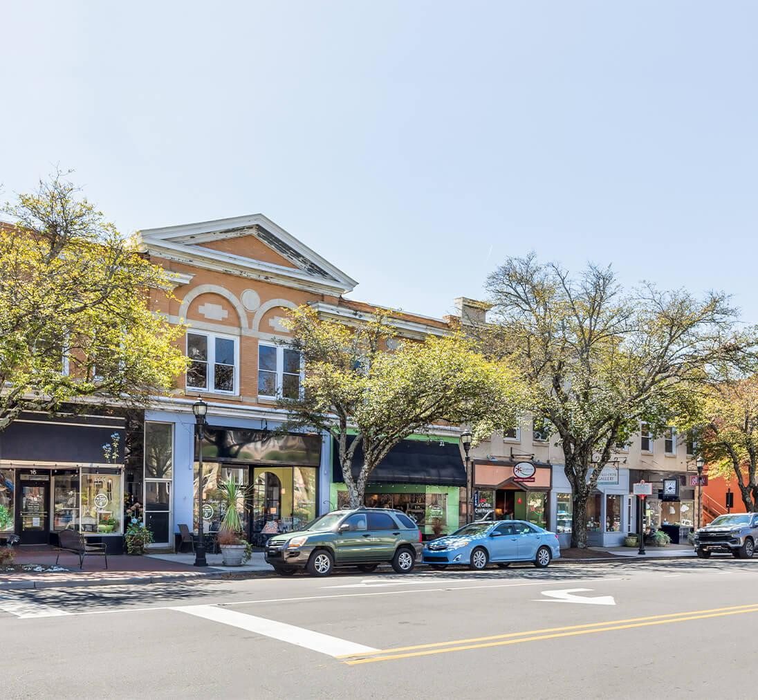 15 Cheapest Places To Live in North Carolina [2023 Data]