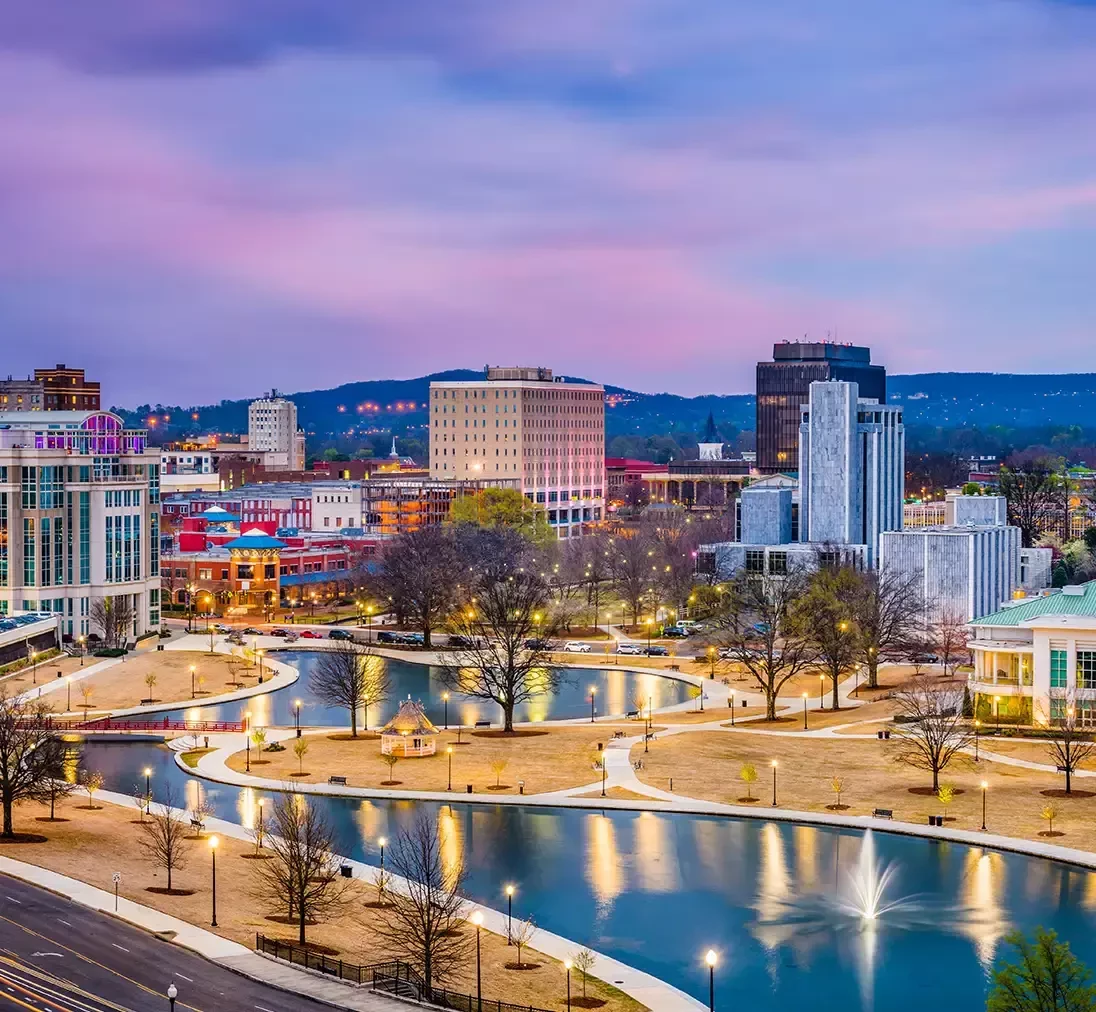 15 Safest Cities in Alabama [2023 Data]