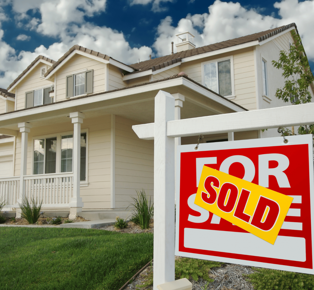 Should I Sell My House Now or Wait? (2024 Data)