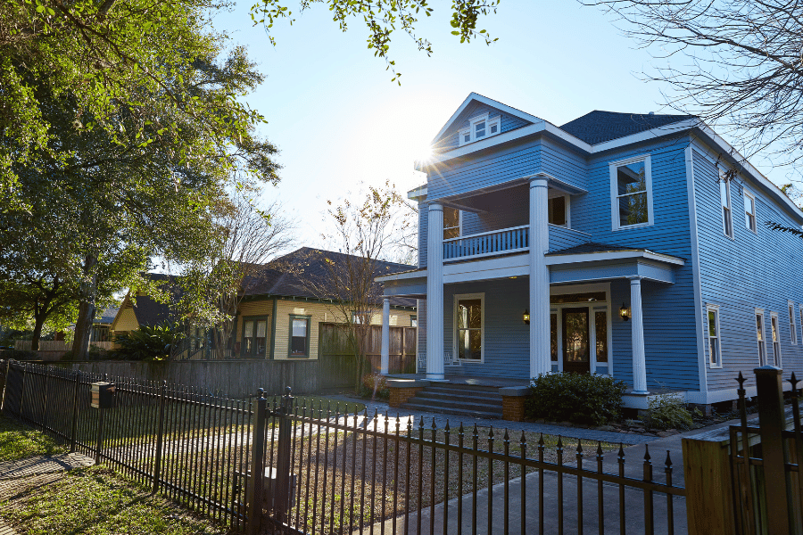 Cozy homes for sale in Houston, TX
