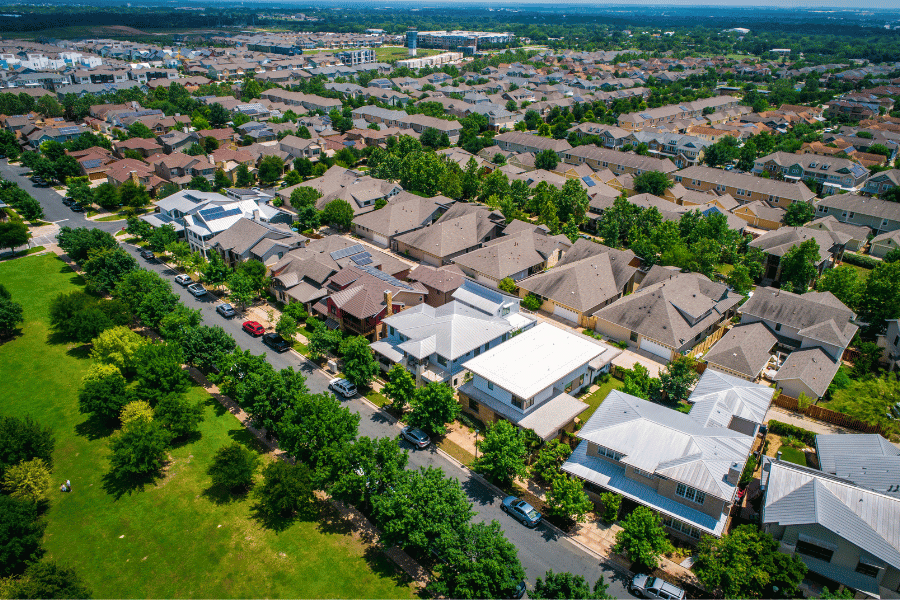 Find the perfect homes for you in Cleveland with the help of UpHomes.