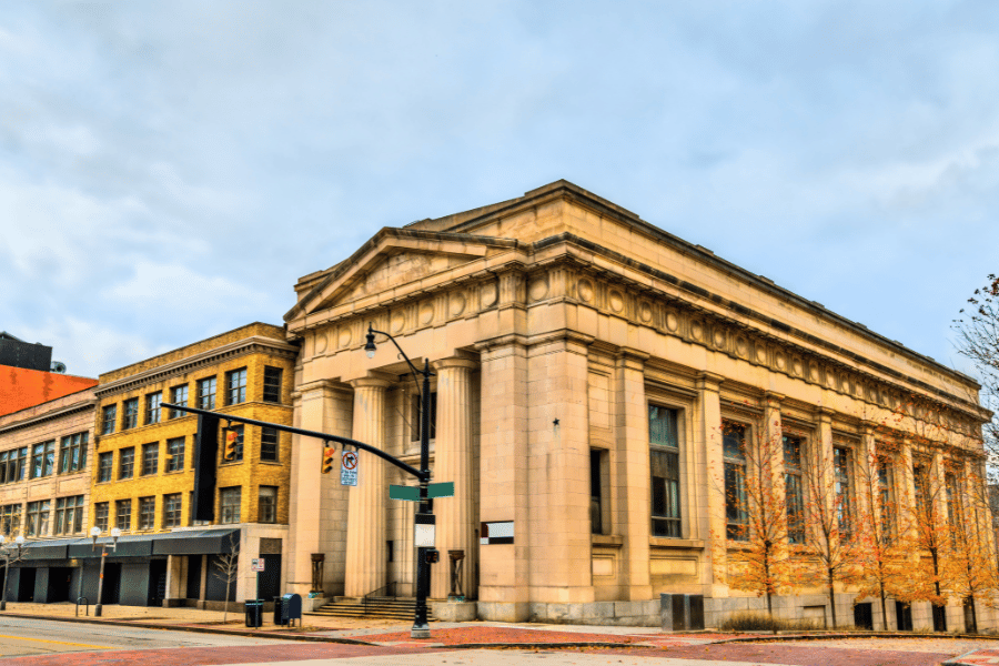Historic Buildings in Columbus Ohio during fall near a street light