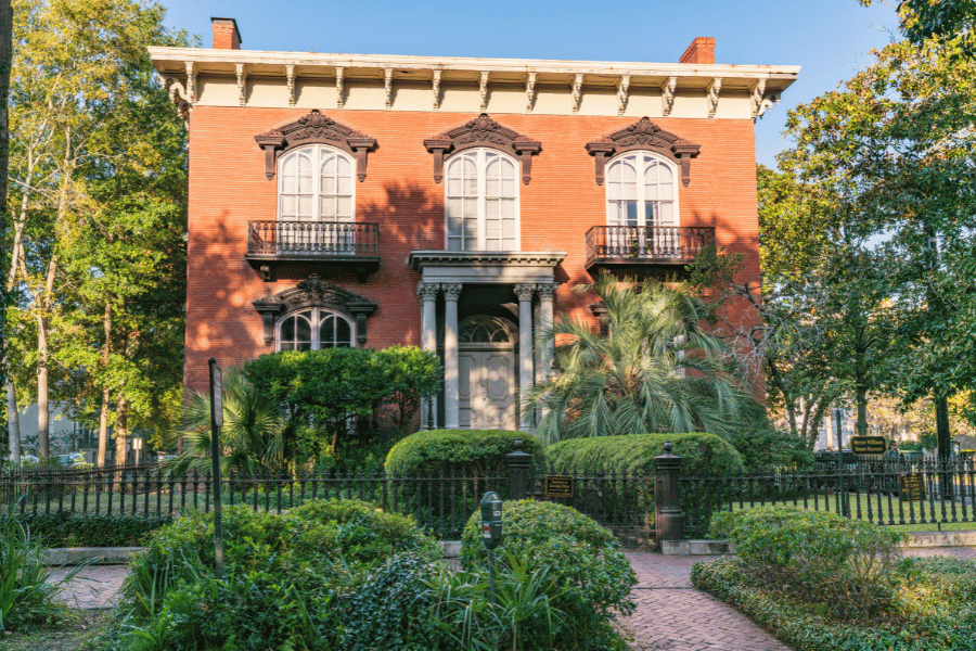 Stunning architecture in Savannah, GA Buy the home of your dreams here in Savannah, GA.