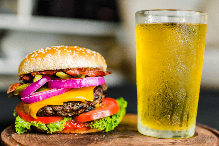 Burger-and-Beer-Gilbert-AZ.png A tasty burger and cold beer in a glass
