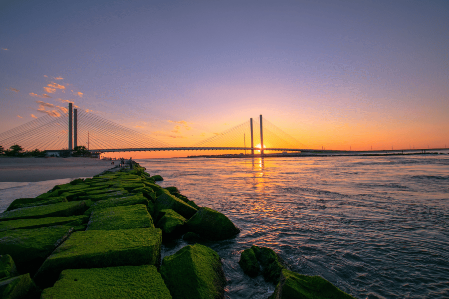 delaware-coast-during-sunset.png Delaware coast side during sunset